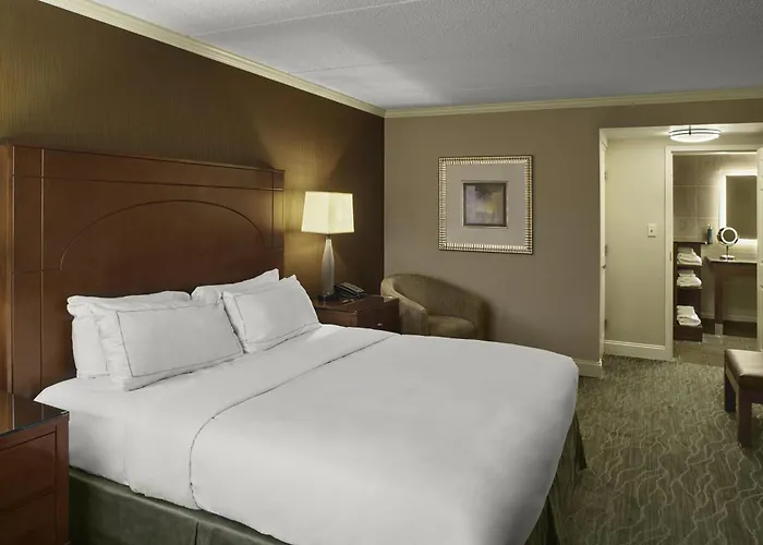 Doubletree By Hilton Akron Fairlawn