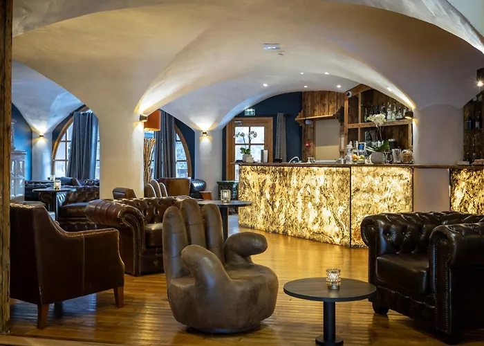Hotel Les Suites Du Montana By Les Etincelles Tignes