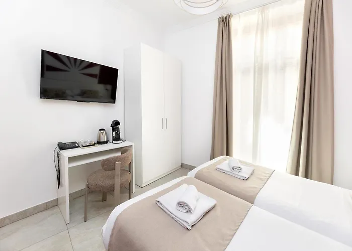 Hotel Nest Style Grenade