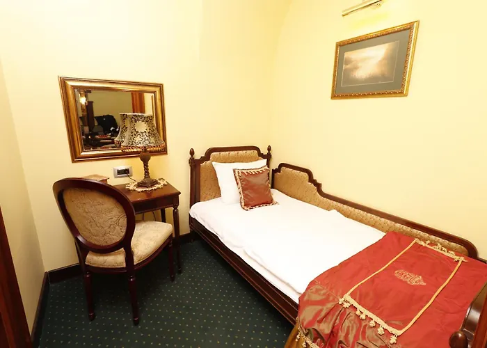 Hotel Leopold I Novi Sad