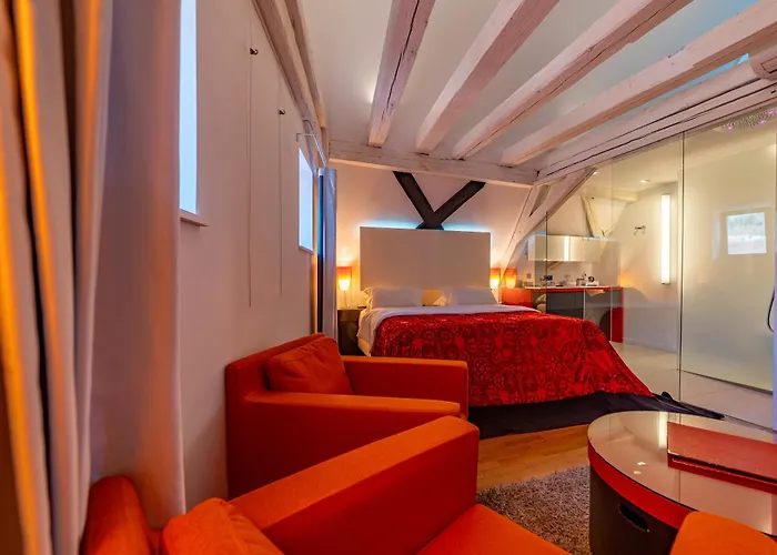 Le B. Suites, Chambres & Restaurant Riquewihr