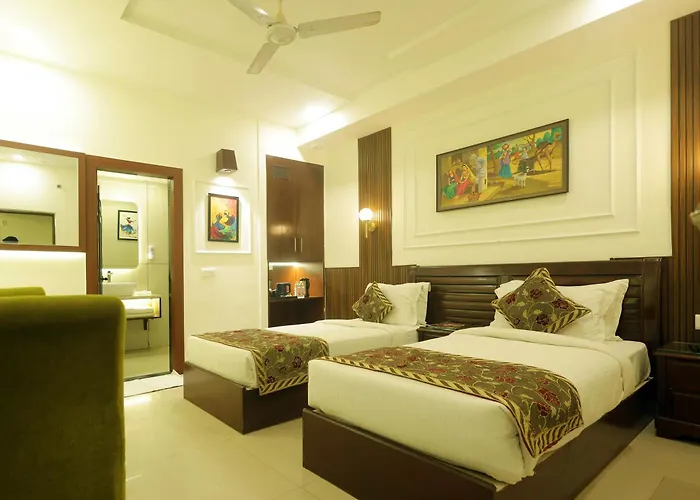 Taj Inn Hotel Agra 