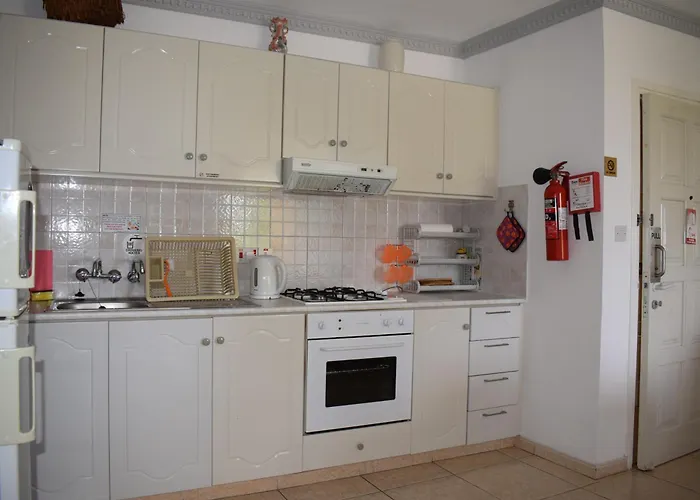 Apollonia Hotel Apartments Paphos