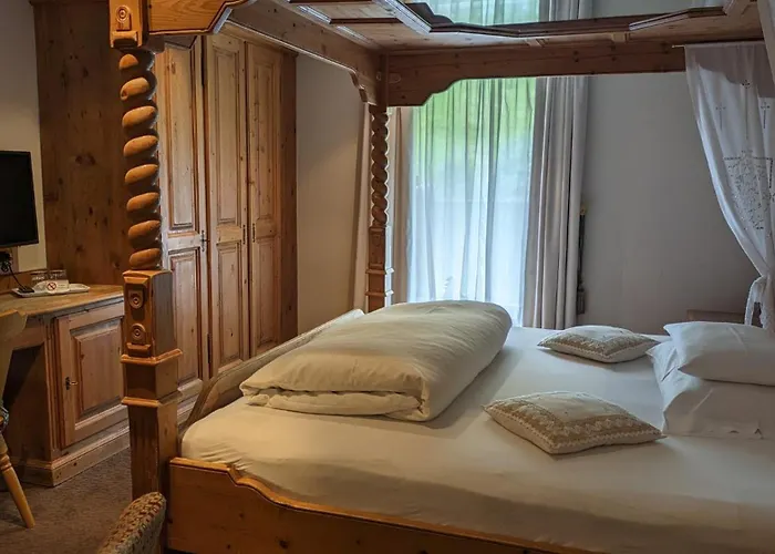 Hotel Evaldo Arraba