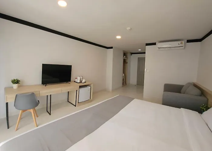 เสนา เฮ้าส์ Hotel กรุงเทพมหานคร