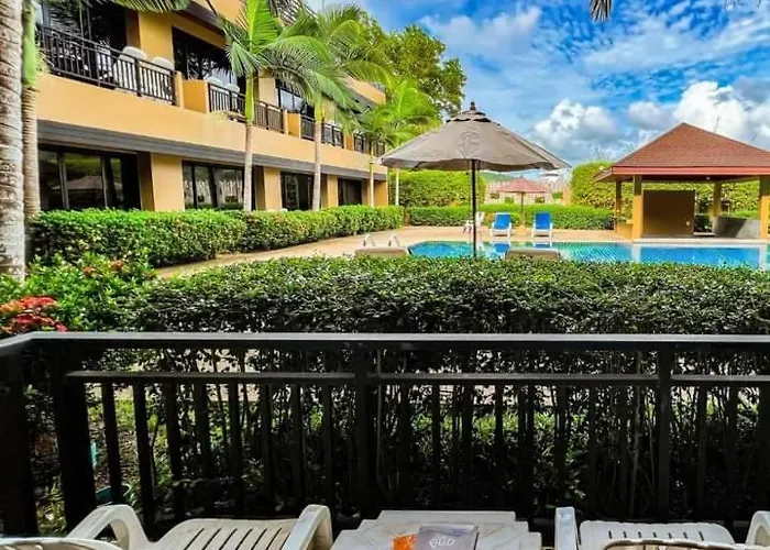 Naiyang Beach Hotel Sha Plus Nai Yang