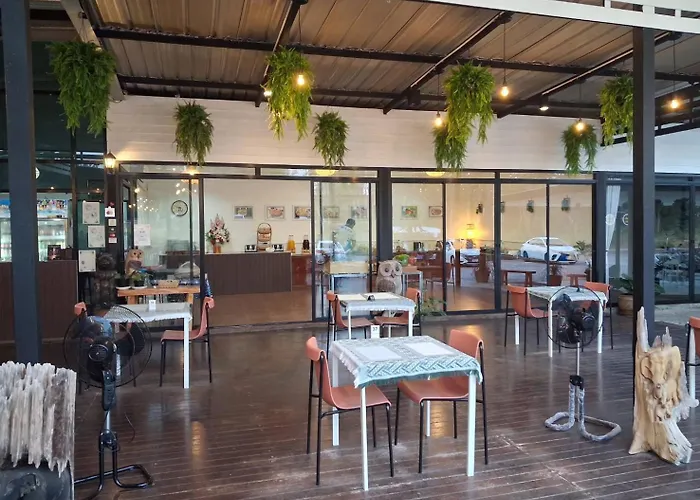 Naiyang Beach Hotel Sha Plus Nai Yang