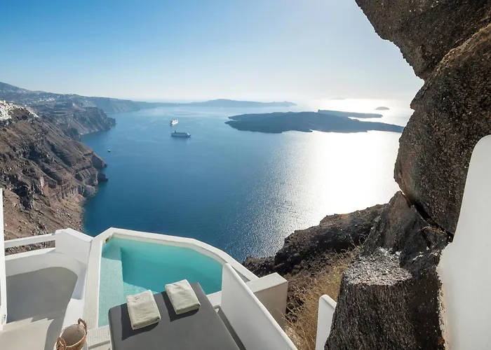Aqua Luxury Suites By Nomee Hospitality Group Imerovígli