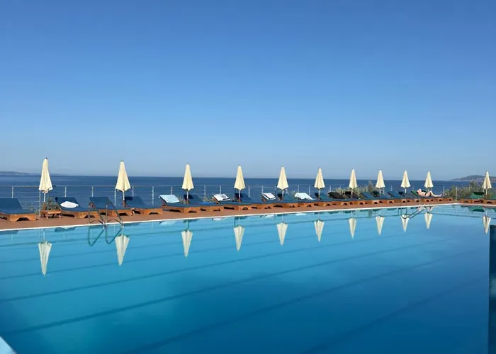 Hotel Bahamas Sarande