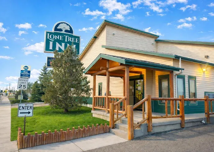Lone Tree Inn Sidney