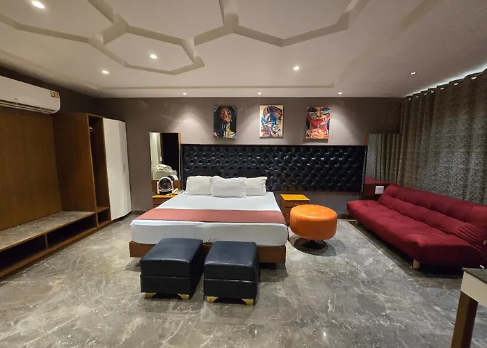 Hotel Royal Castle Grand New Delhi