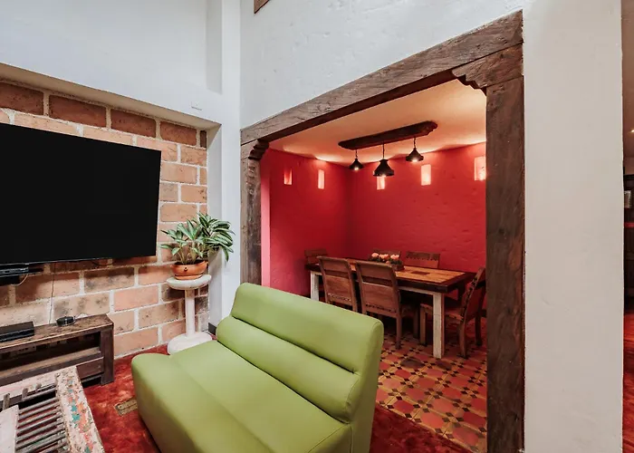 Casa Del Reloj Aparthotel Medellín