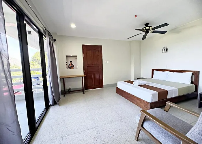 La Casa Teresa Tourist Inn El Nido