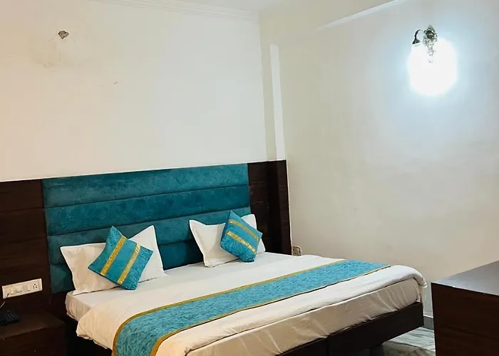 Hotel Maha Luxmi Palace Katra 