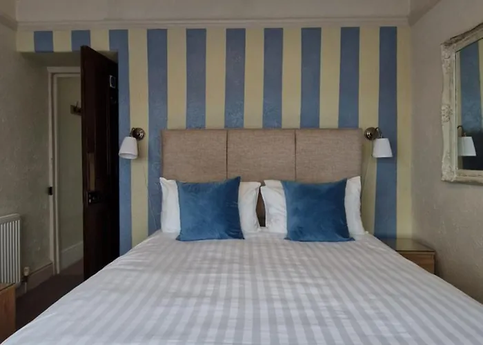 Black Sheep Lodge Holyhead