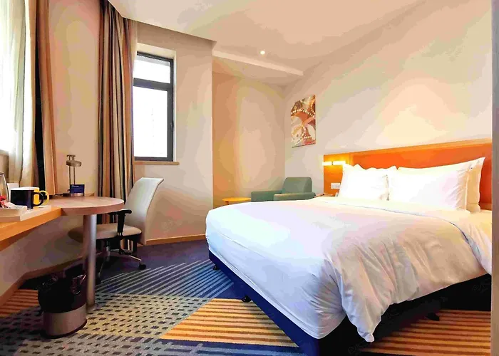 Holiday Inn Express Shanghai Zhenping By Ihg