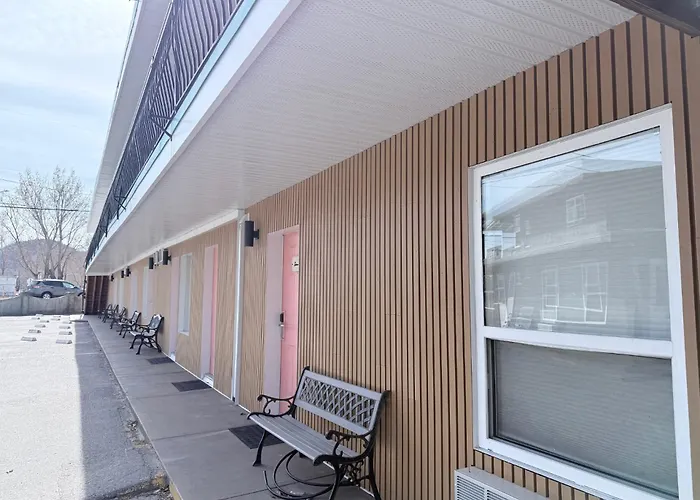 Lakeside Villa & Nordic Spa Penticton
