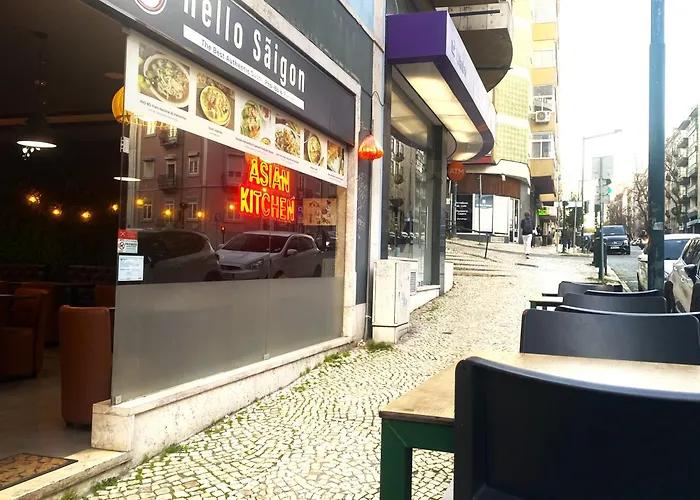 Universo Romantico Lisbon