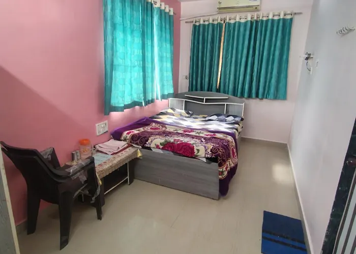 Relax Inn Matheran