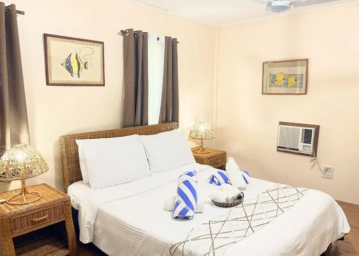 El Galleon Beach Resort Puerto Galera