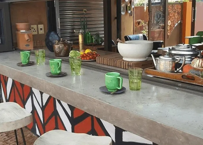 Liedjiesbos Urban Olive Farm Bed & Breakfast Bloemfontein