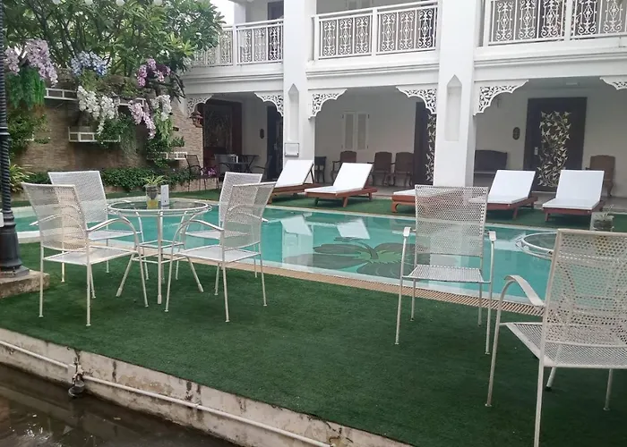 White Boutique Hotel&Spa Chiang Mai