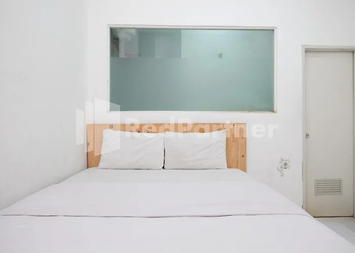 Griya Aneka Malioboro Yogyakarta Mitra Reddoorz Hotel