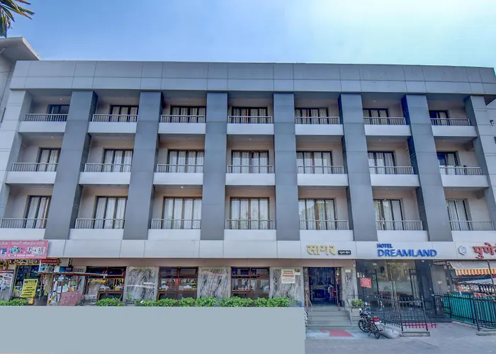 Hotel Dreamland Pune