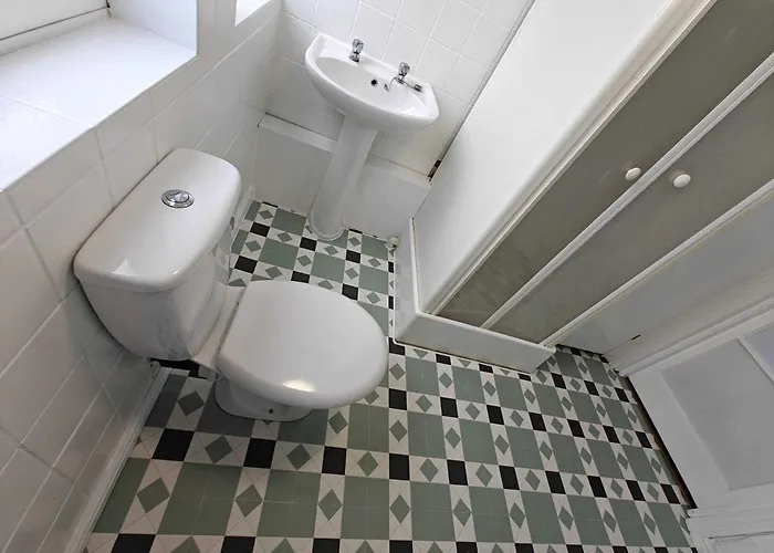 Ricky Road Guest House Watford 
