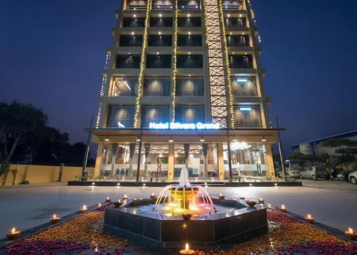 Hotel Silvera Grand Ahmedabad