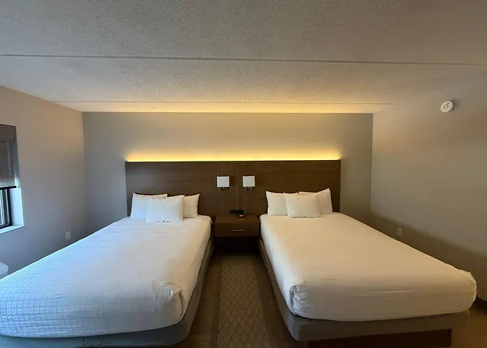 Superior Stay Hotel Marquette