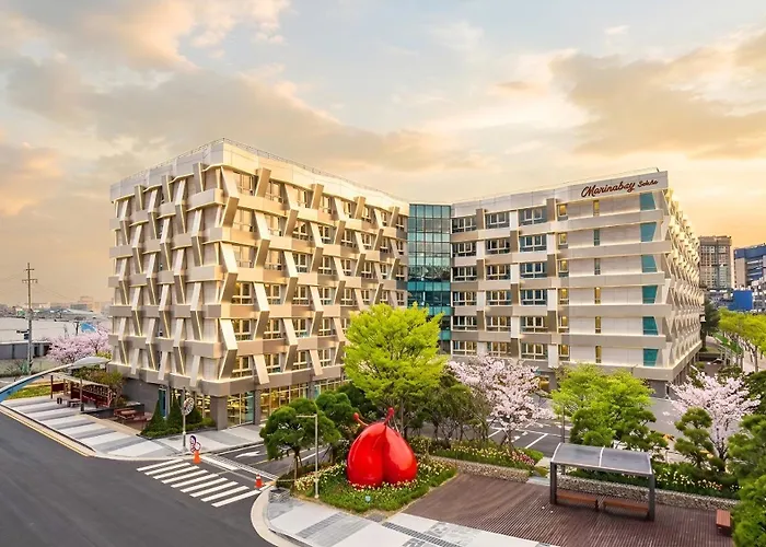 Marinabay Sokcho Hotel