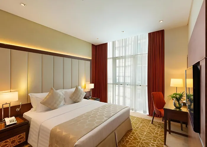 Royal Continental Suites Business Bay Dubái