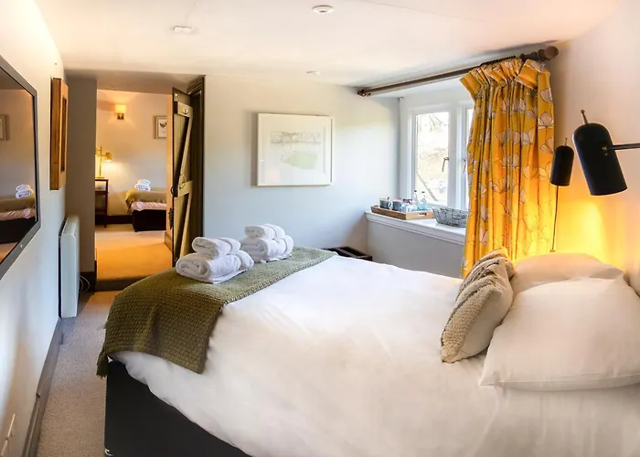 The Masons Arms Hotel Cirencester