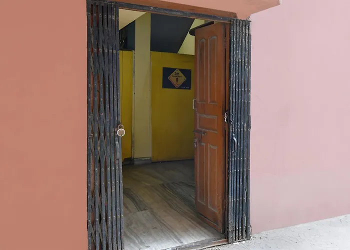 Hotel O By Oyo Red Rose Near Noapara Metro Station Kolkata