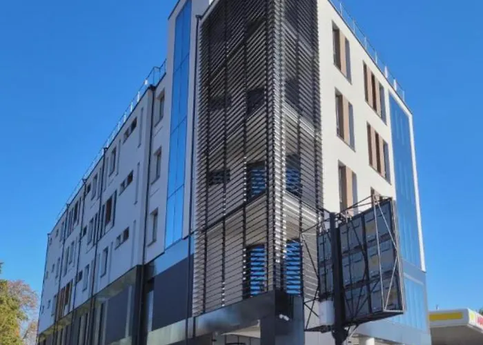 Hotel Sanova Jaroslaw