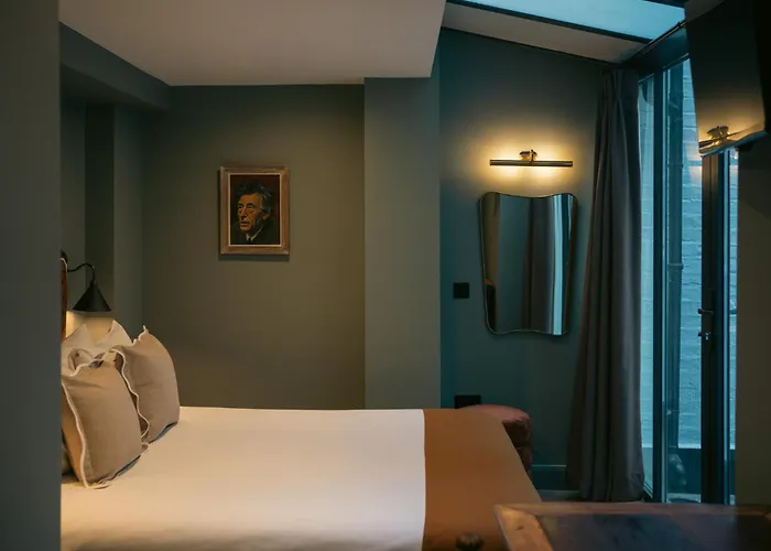 Hotel Bower House London