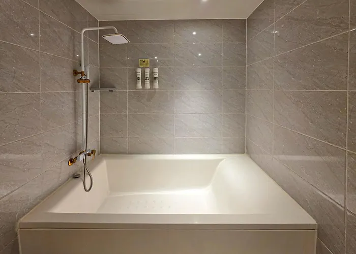 Embledon Hotel Ansan