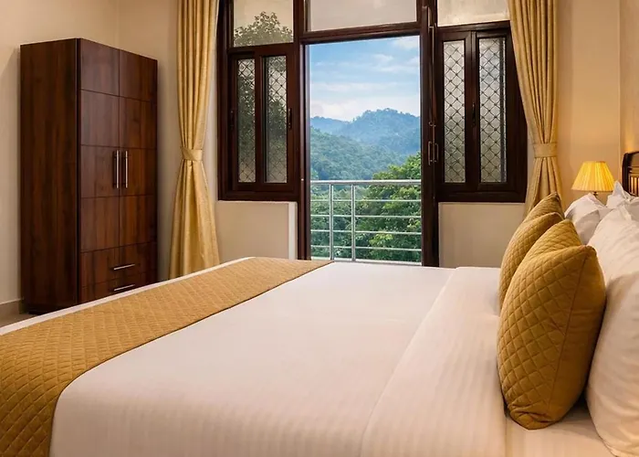 Hotel Nirvana Palace Near Parmarth Niketan Rishikesh