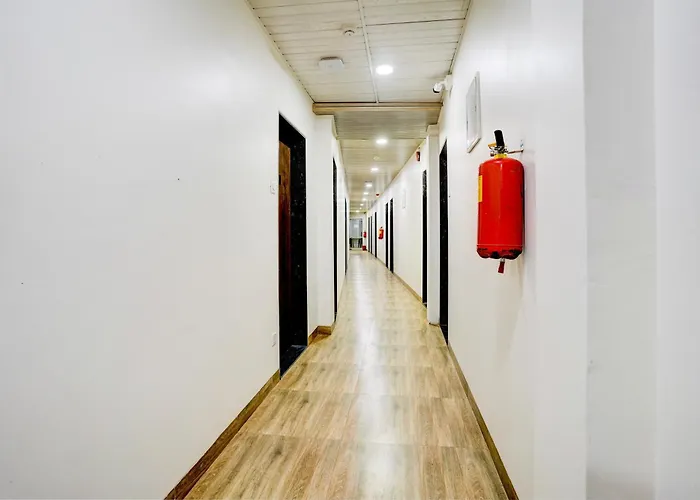 Super Collection O Ulife Hotel Mumbai