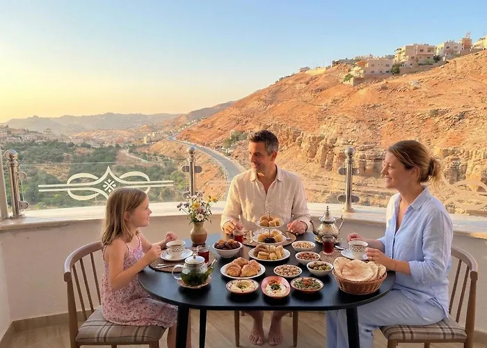Petra Canyon Hotel Wadi Musa