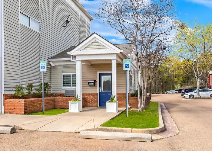 Birch Hill Suites Jackson