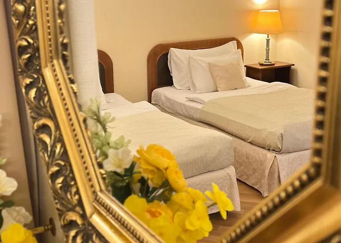 Fleur De Lis Hotel Prága