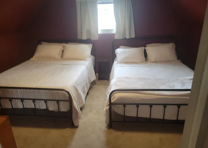 The Weis Mansion Bed And Breakfast Waterloo