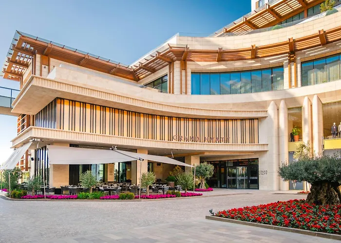 Grand Hyatt Izmir Istinyepark Hotel
