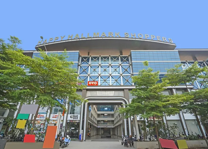 Hotel O Sai Paradise Surat