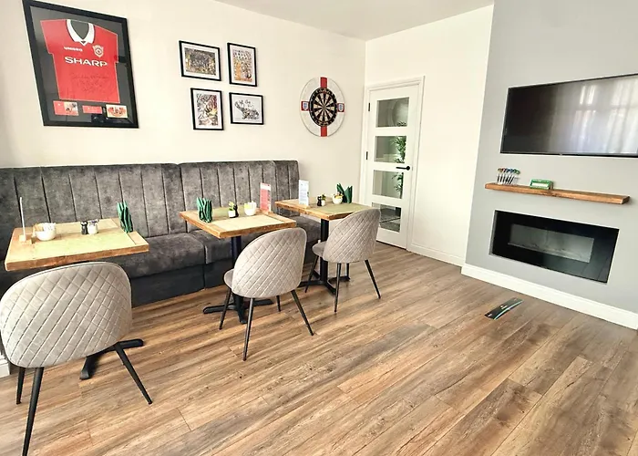 United Home B&B Salford 