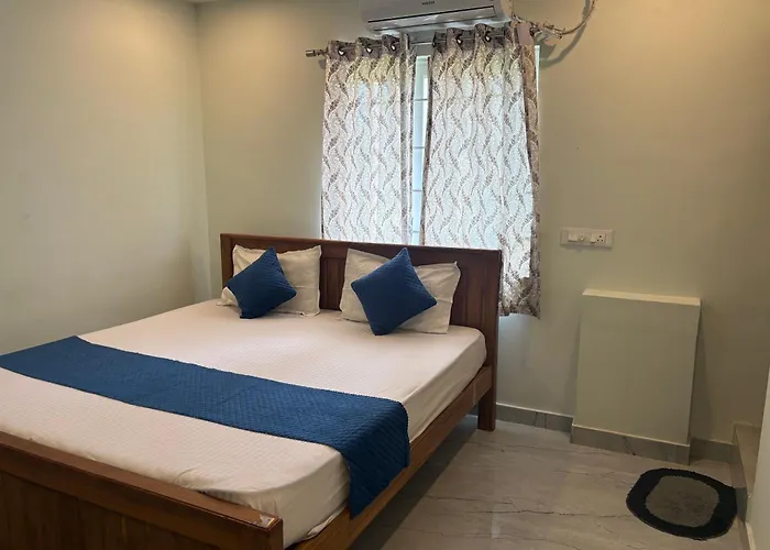Teja Residency Hotel Alandurai