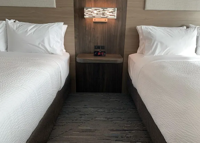 Holiday Inn Express & Suites Courtenay - Comox By Ihg
