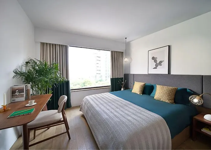 Baseplus-Shanghai Binjiang Serviced Apartment